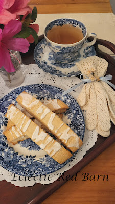 Wonderful Wednesday Blog Hop. Share NOW. #wwbh #wwbloghop #wonderfulwednesdaybloghop #eclecticredbarn